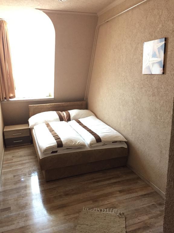 Belvarosi Deluxe Apartman Baja Exterior photo